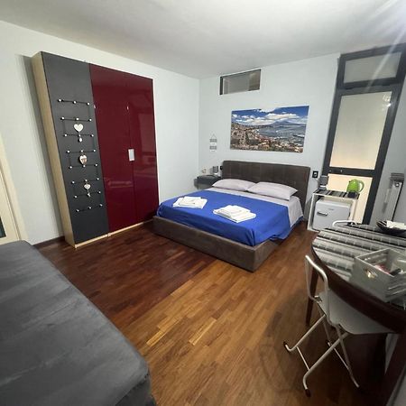 Mapi Room Napoli Eksteriør billede